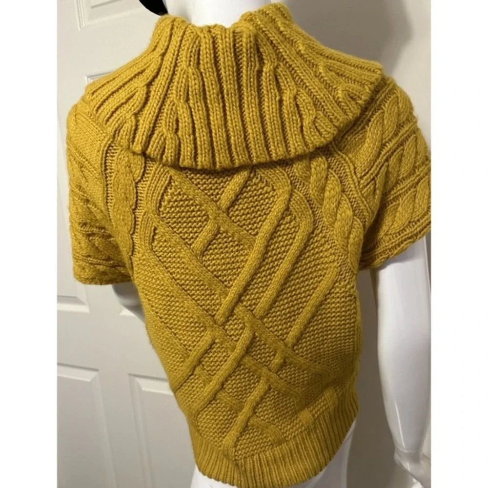 LOFT Mustard Yellow Cable Knit Short Sleeve Turtleneck Sweater M Comfy 26-01‎